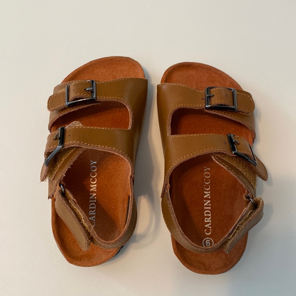 Cardin McCoy size 9 toddler sandal new without tags